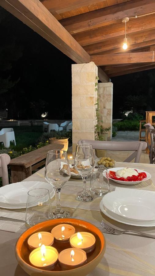 Palazzo De Carlo E Il Parco Dei 7 Pozzi Bed & Breakfast เลชเช ภายนอก รูปภาพ