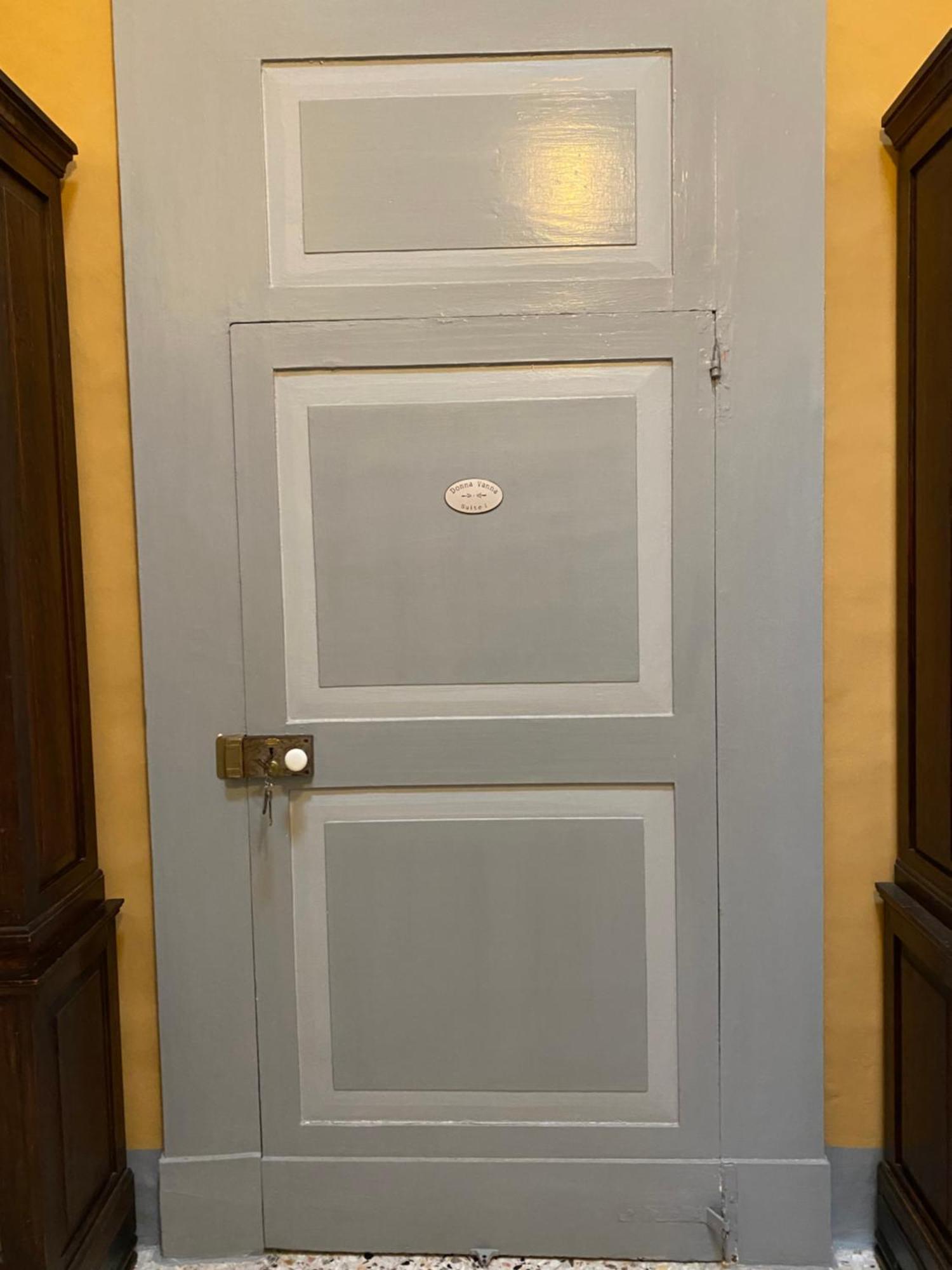 Palazzo De Carlo E Il Parco Dei 7 Pozzi Bed & Breakfast เลชเช ภายนอก รูปภาพ